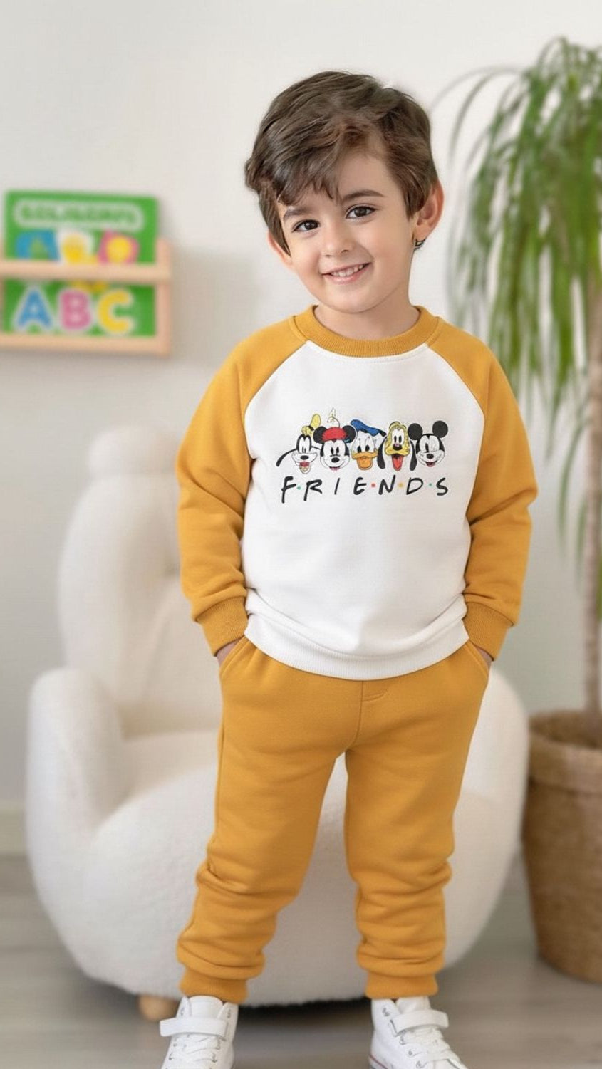Friends Soft Sweatshirt with Pants