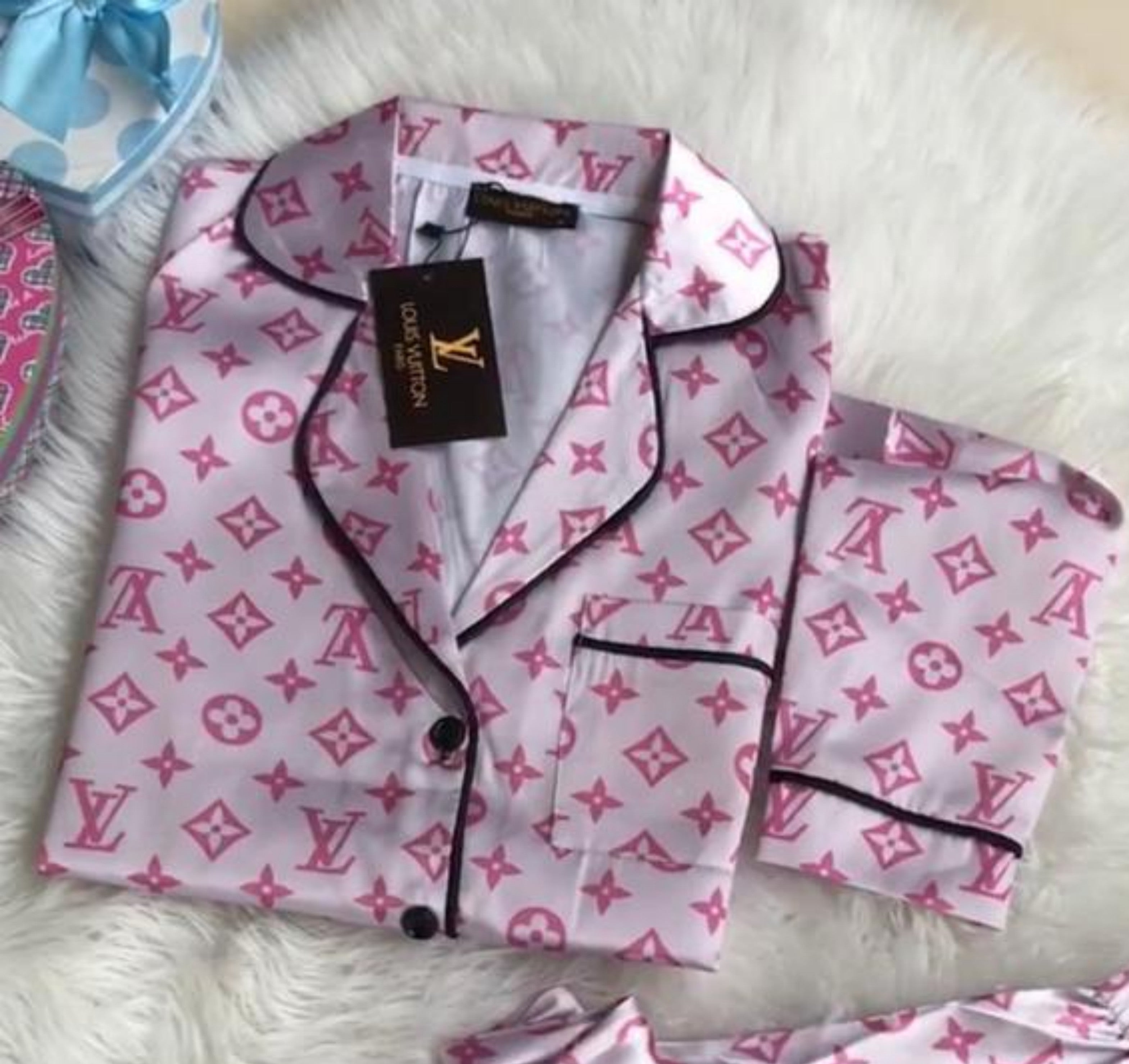 Louis Vuitton Pajamas 